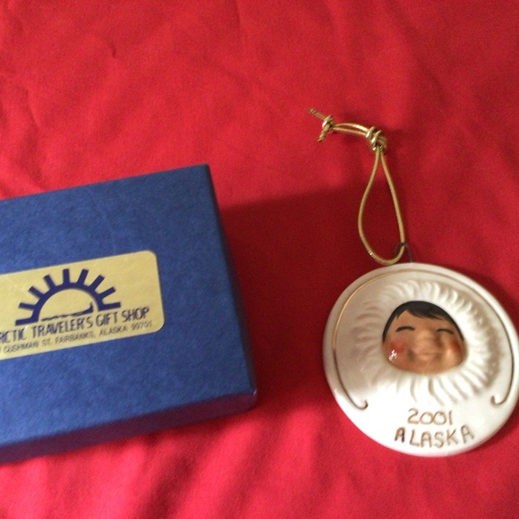 Alaska Snowbabies Ceramic 2001 Christmas Ornament w/box C. Alan Johnson - Picture 1 of 8